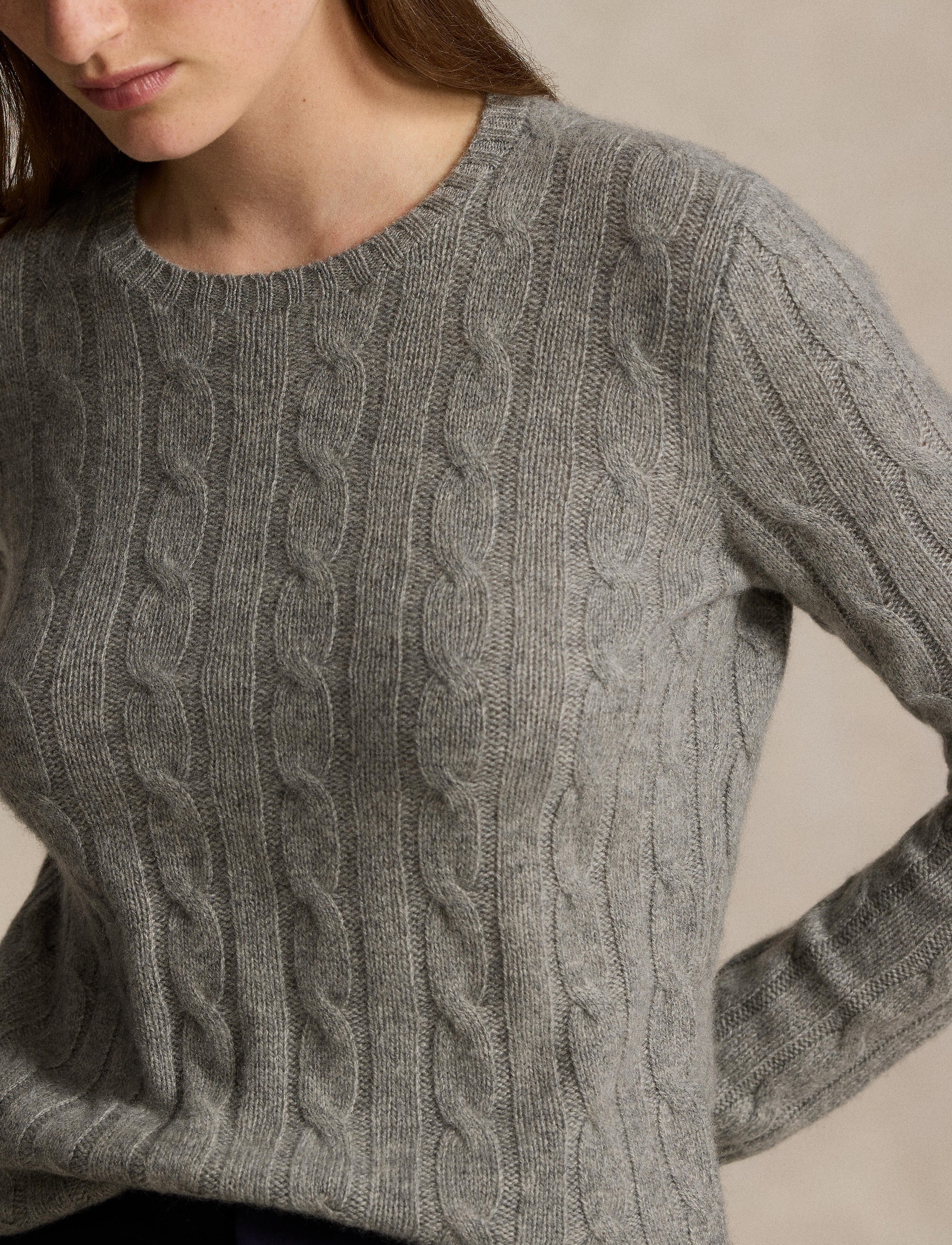 Pull iconique torsadé en cachemire - Battalion Grey Heather