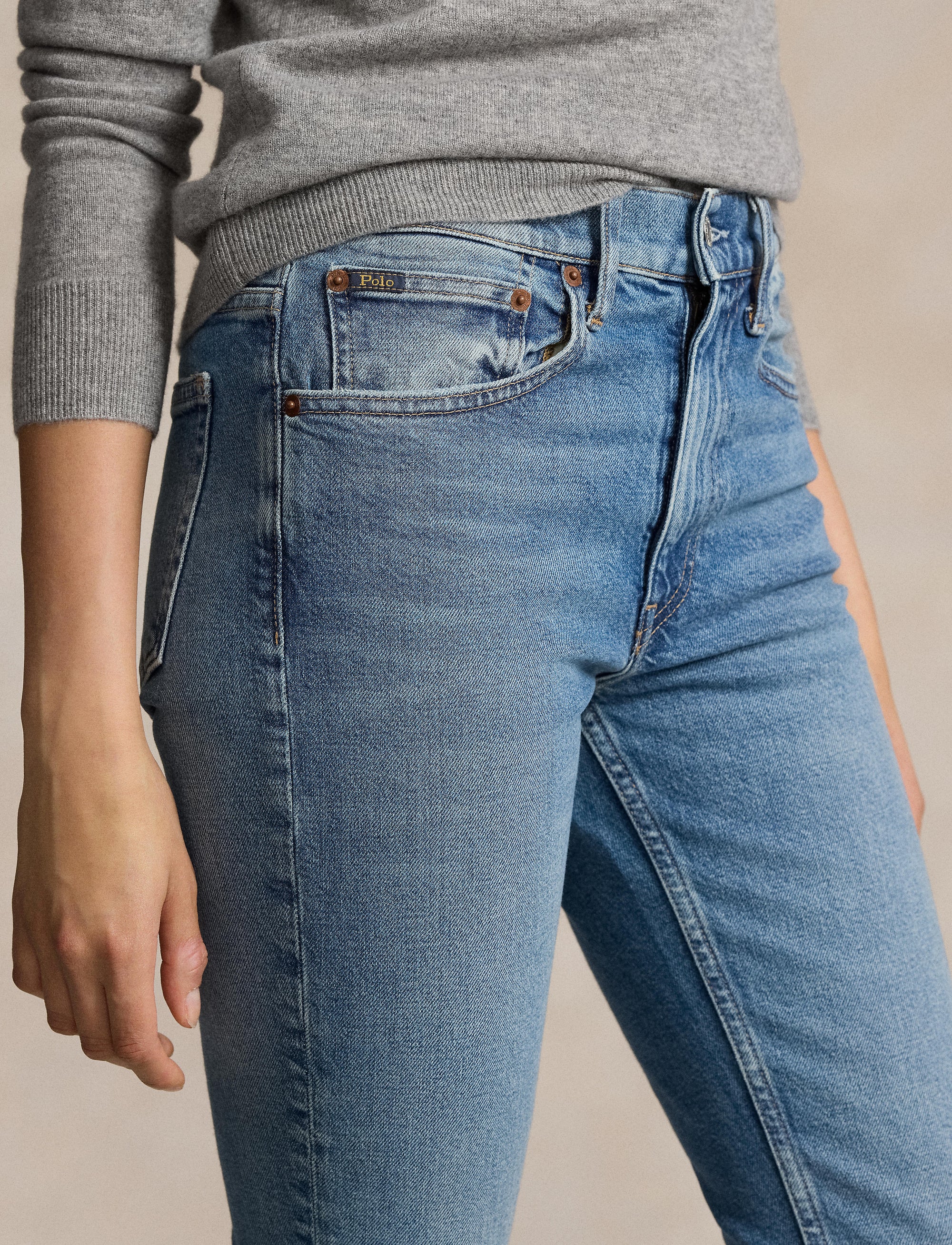 3pcs / NEW // ANTARES WASH SKINNY ANKLE MID RISE SKN
