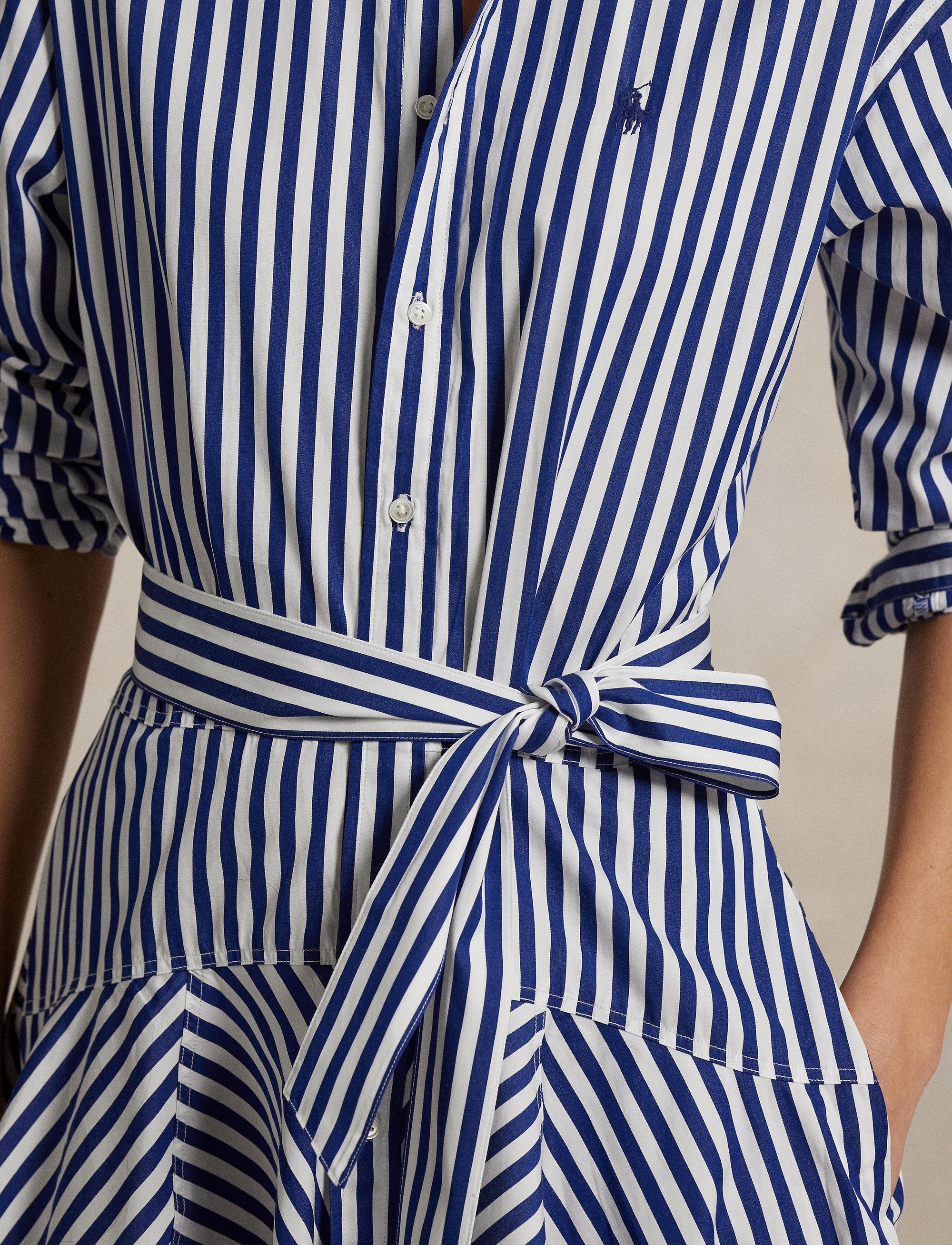 Robe-chemise à pans en coton rayé - Fall Royal & White
