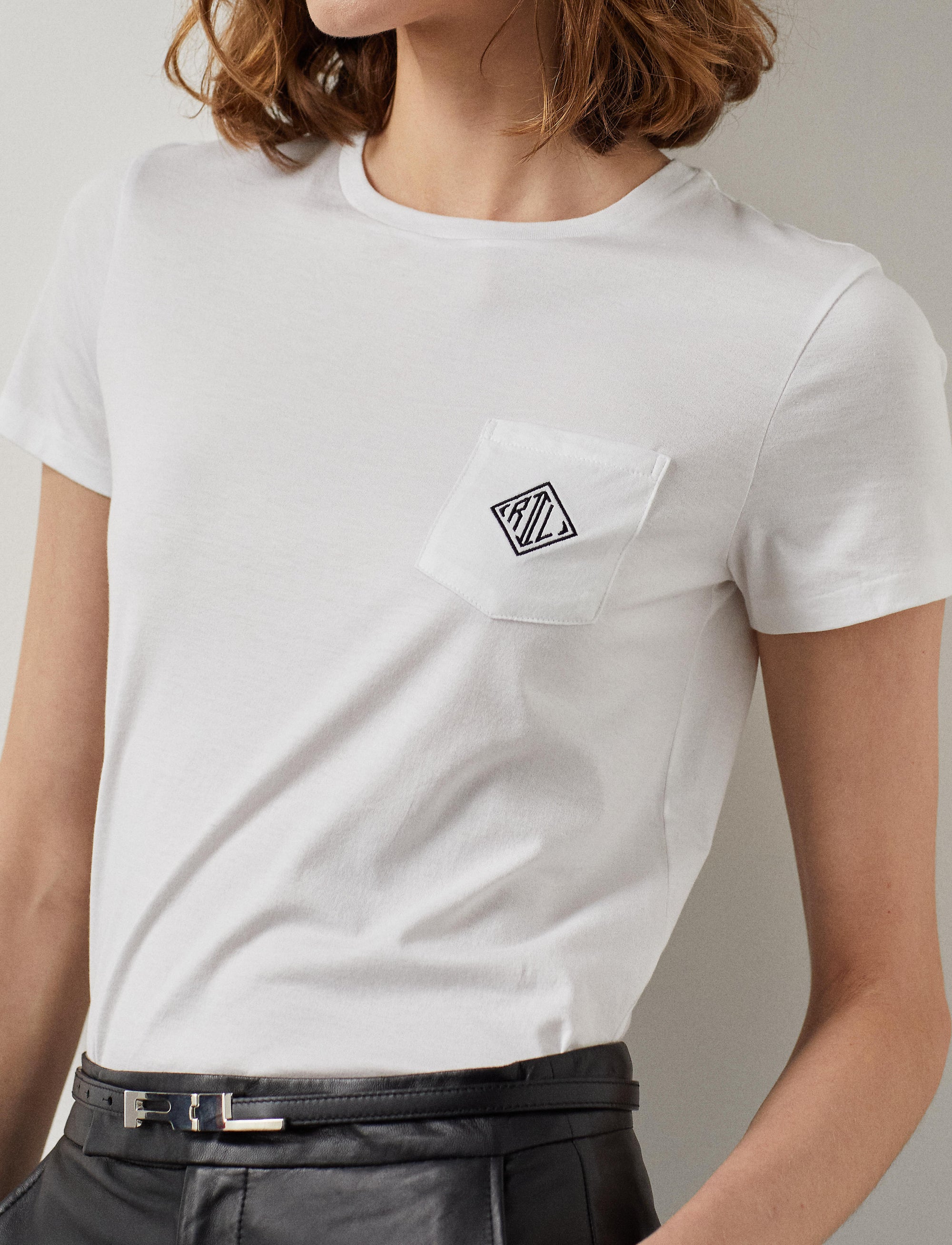 Short-sleeved T-shirt - White & Black
