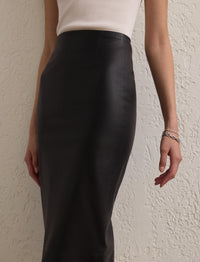 Jupe crayon courte Curran en cuir nappa - Noir