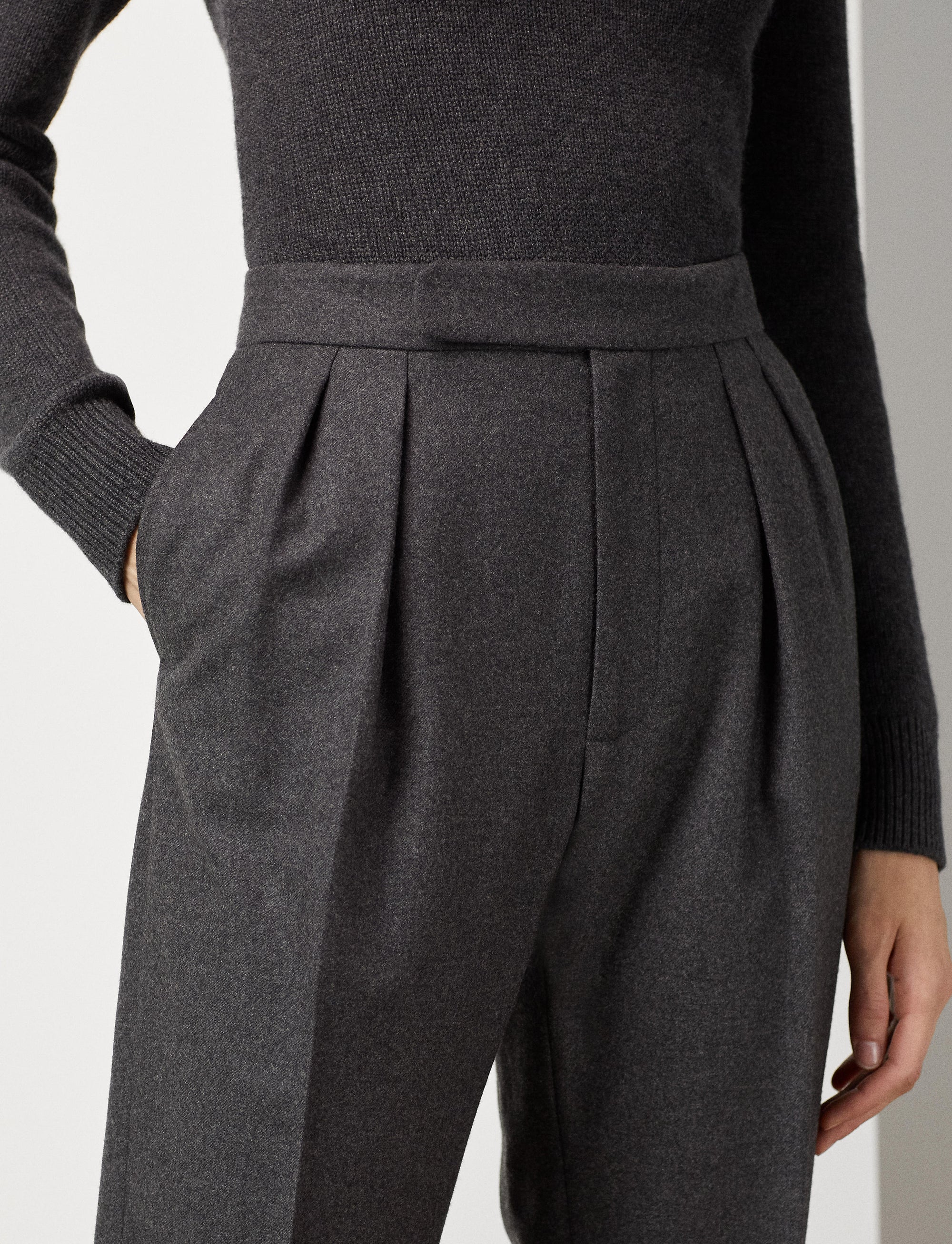 Pantalon Seina en flanelle de laine - Dark Grey Melange