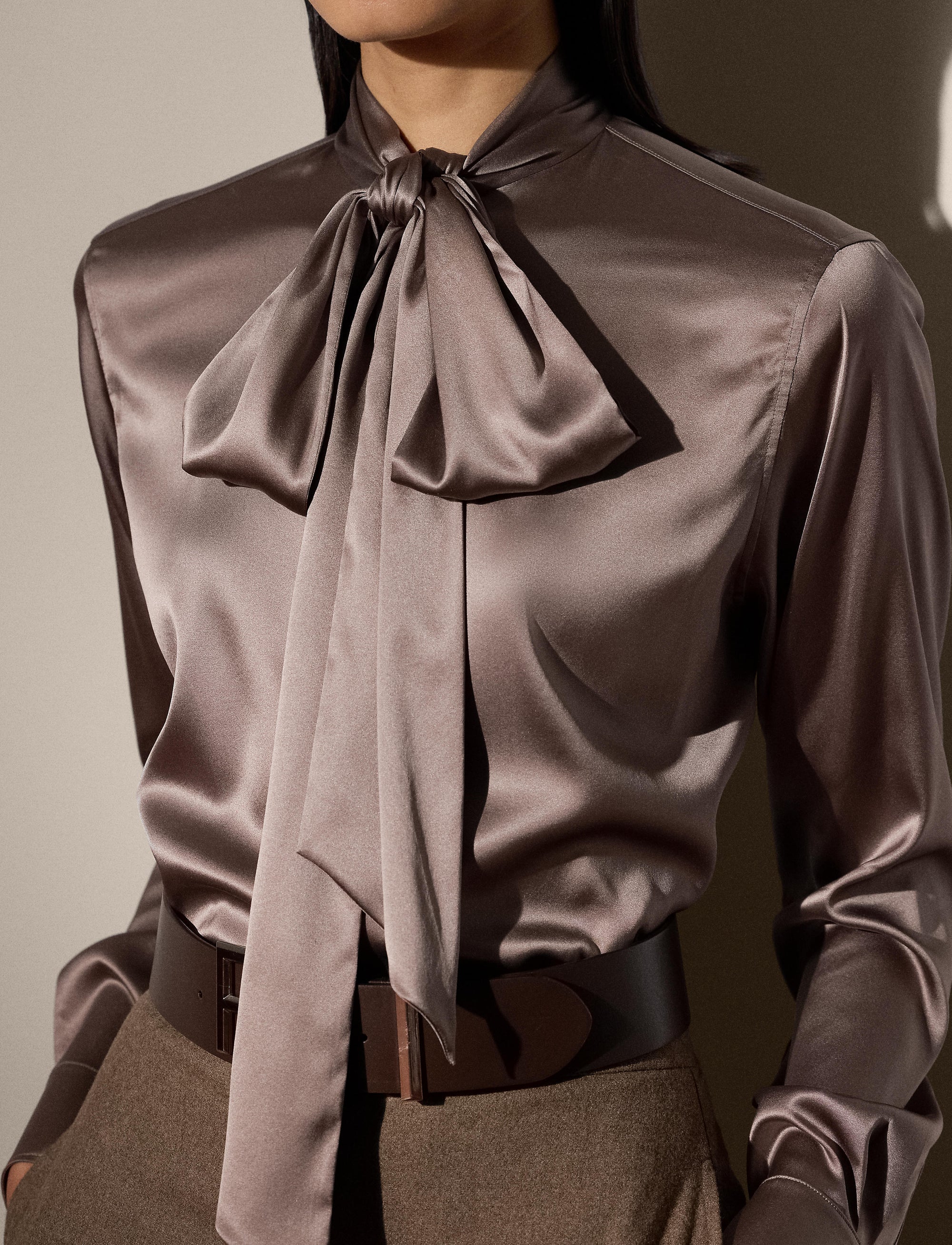 Chemisier Hurston en soie stretch - Truffle