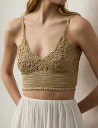 Brassière crochetée main en soie fleurie - Light Sand