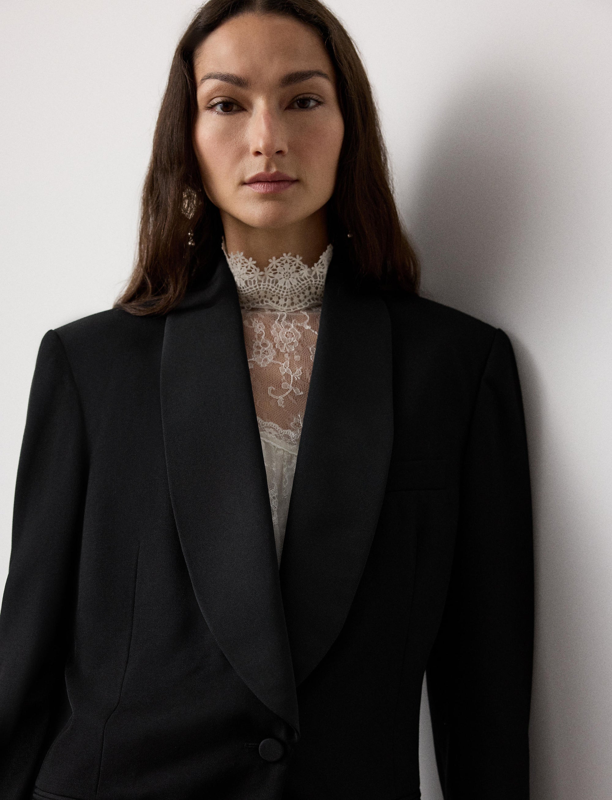 1pcs / NEW // BLACK BLAZER NO SUBCLASS SUTTON