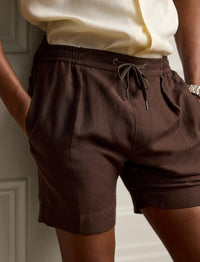 Short confectionné à la main en lin et soie mélangé - Luggage Brown