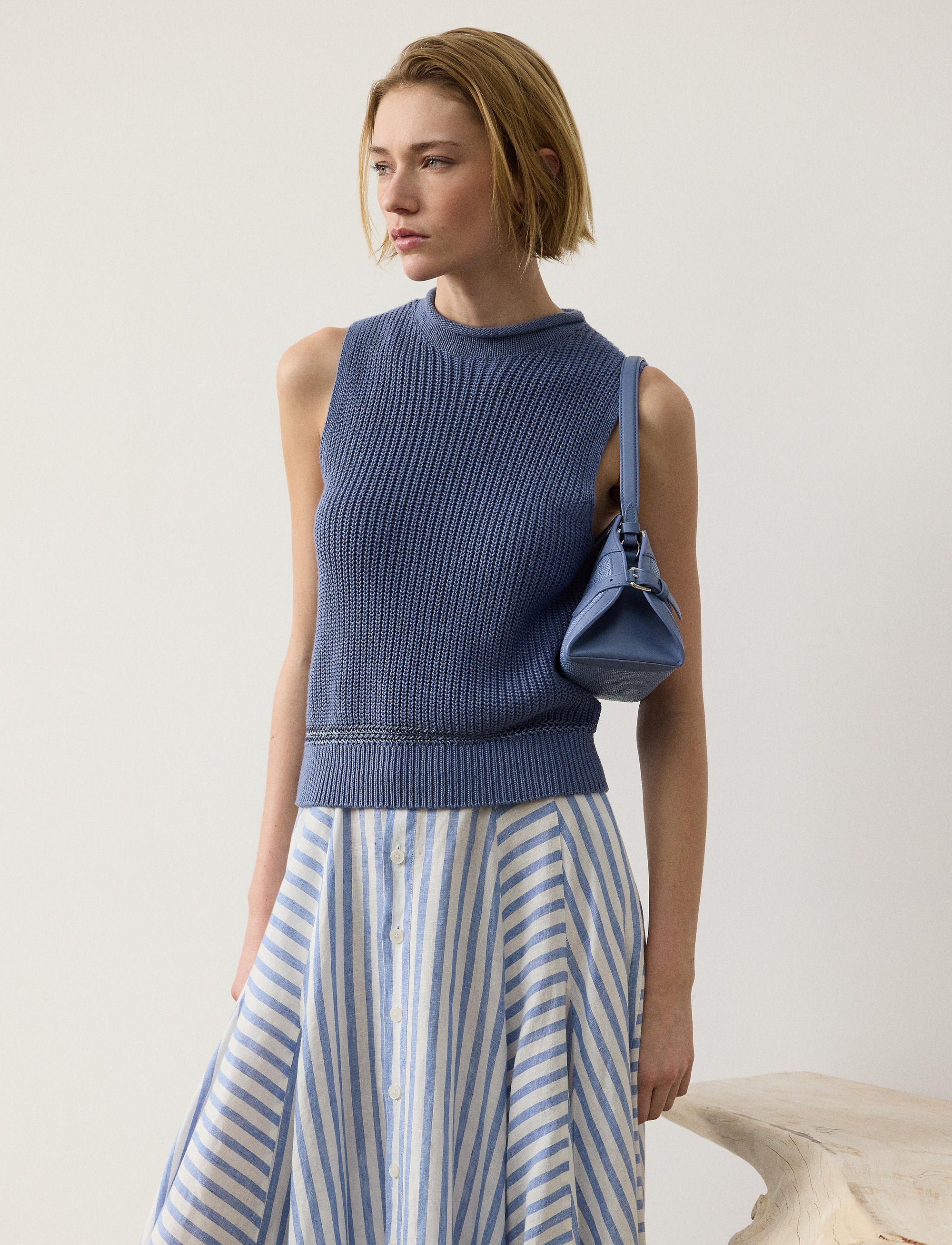Pull col roulé roulé sans manches en jersey de soie - Cornflower