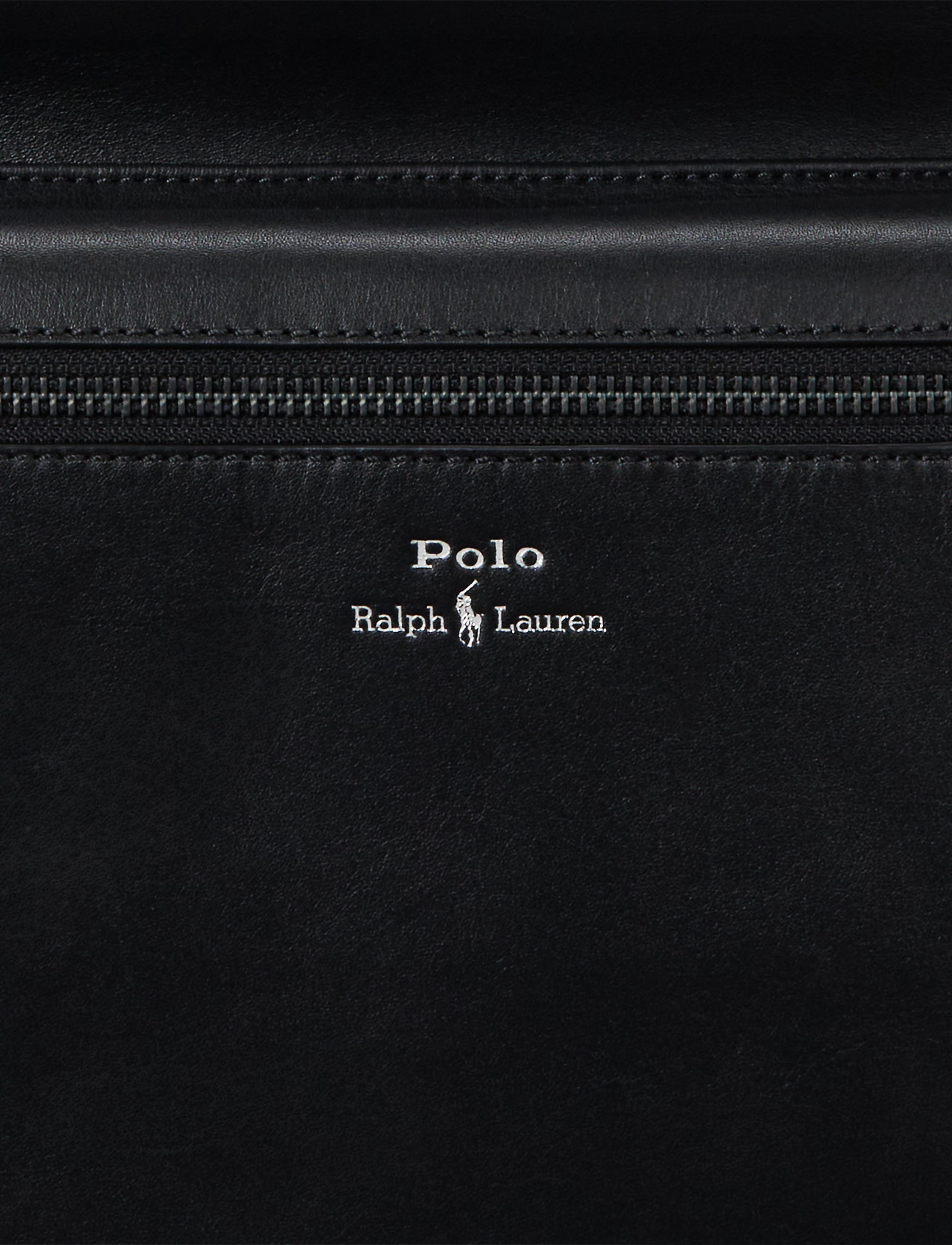 Sac à dos à poche zippée en cuir - Noir