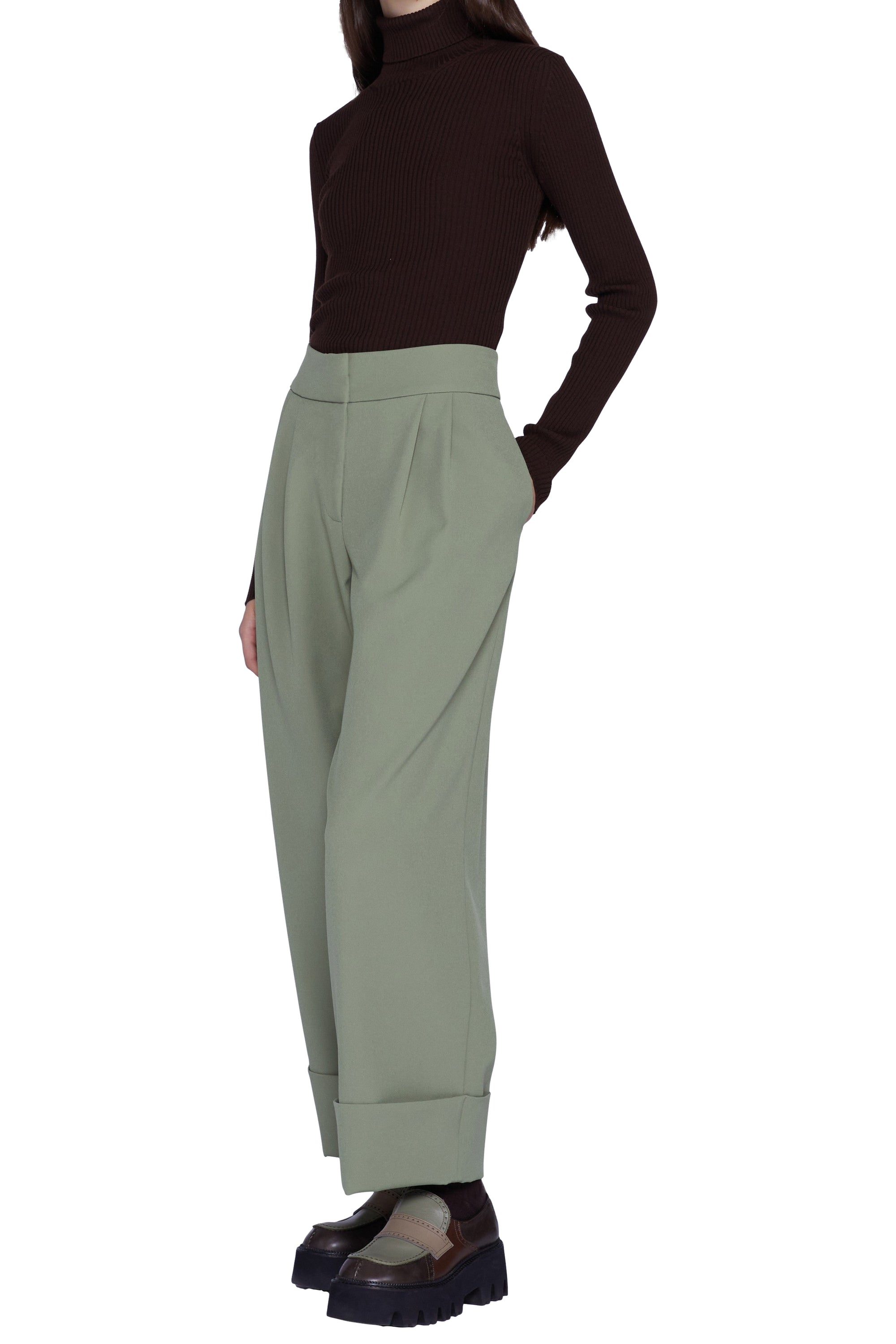 Pantalon avec revers - Verde Salvia