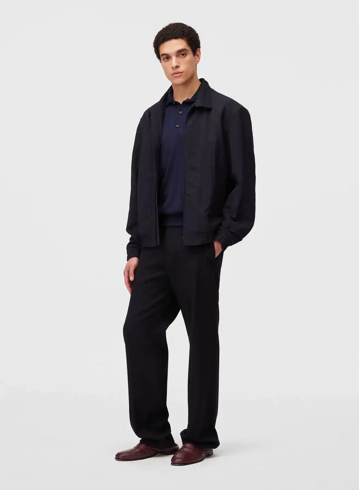 DARK BLUE PACKABLE BOMBER (NR)