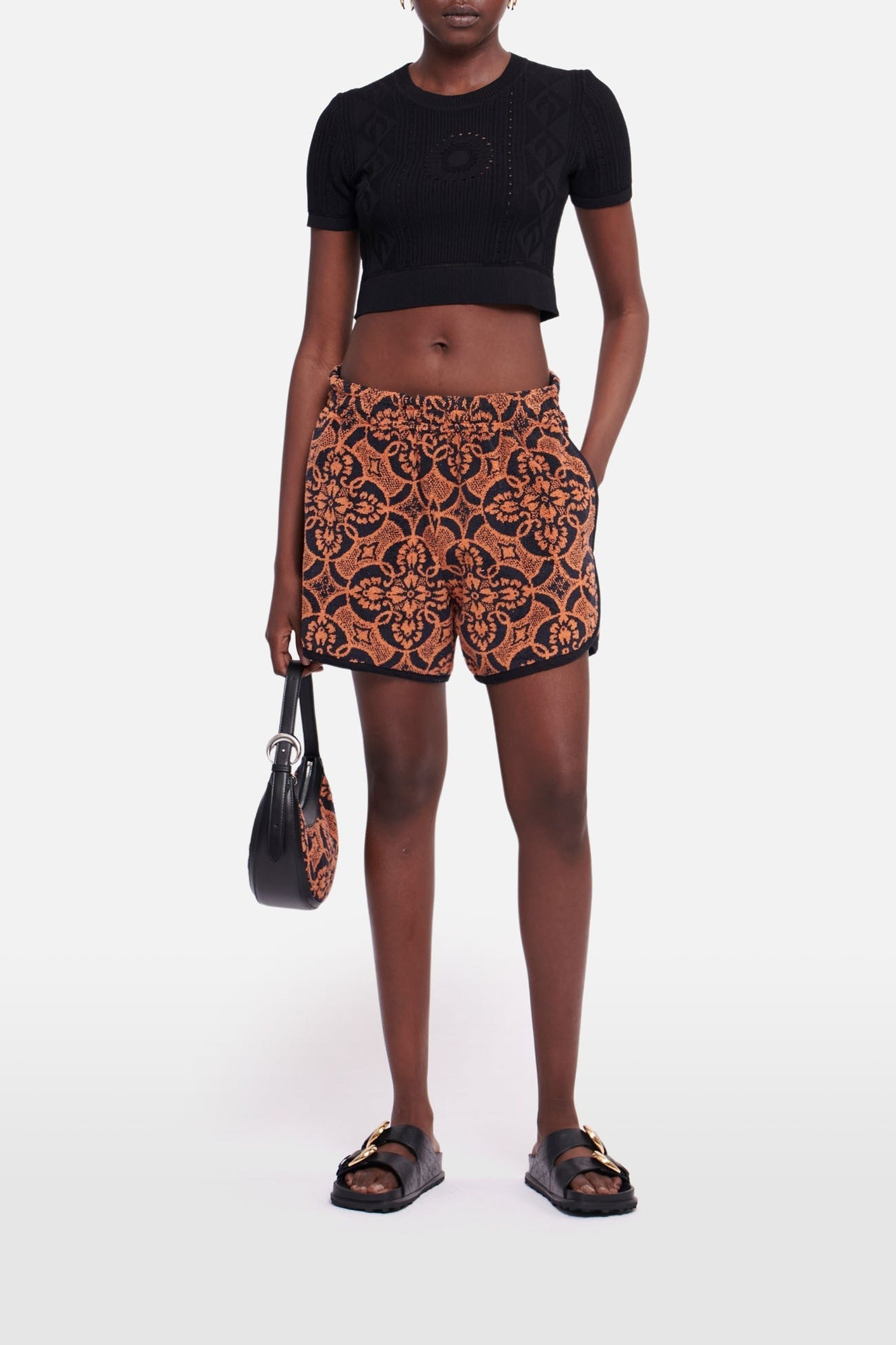 PRIX MARQUE : 95€_Black Pull - Black