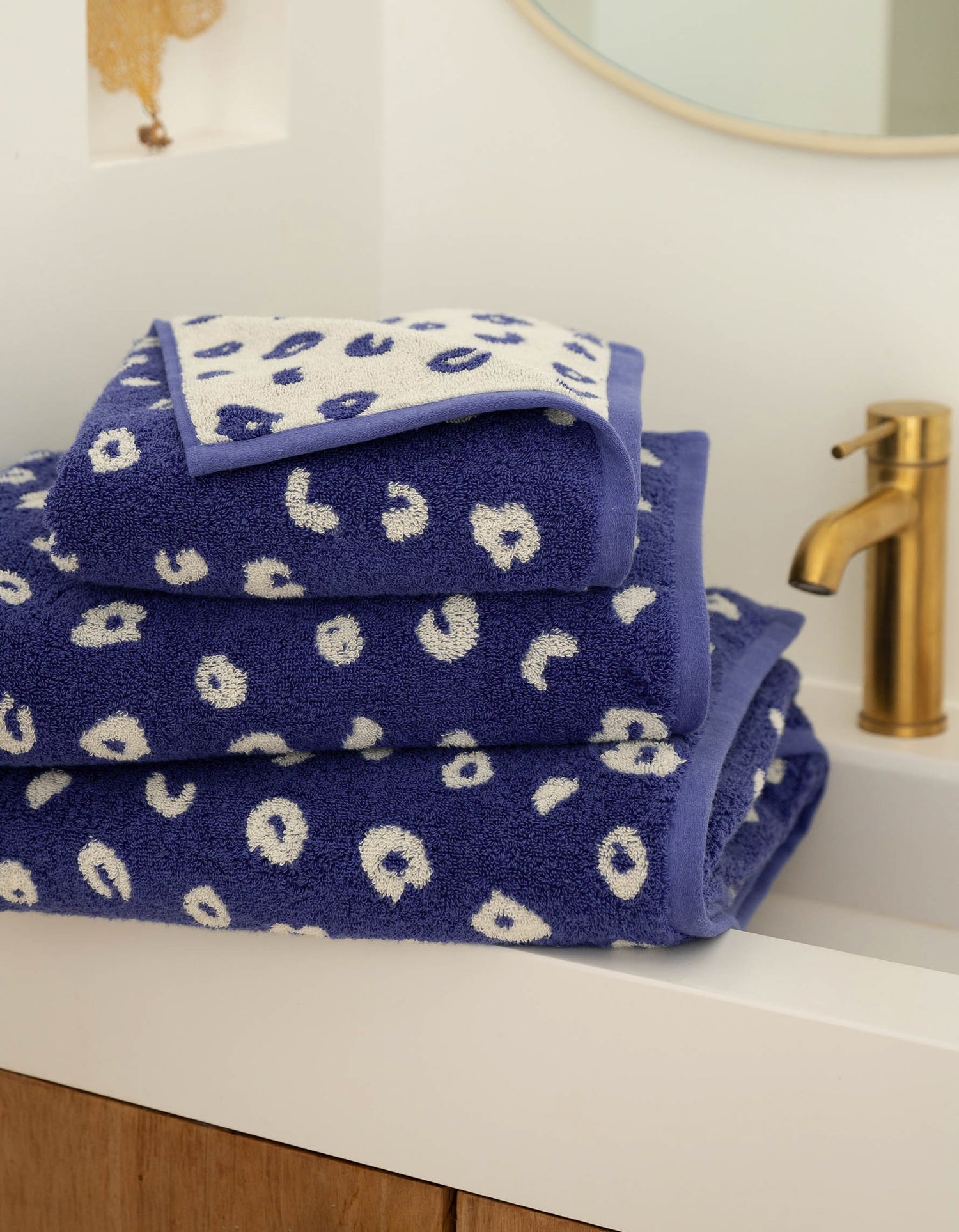 Drap de bain moelleux en coton éponge - Blue Léo
