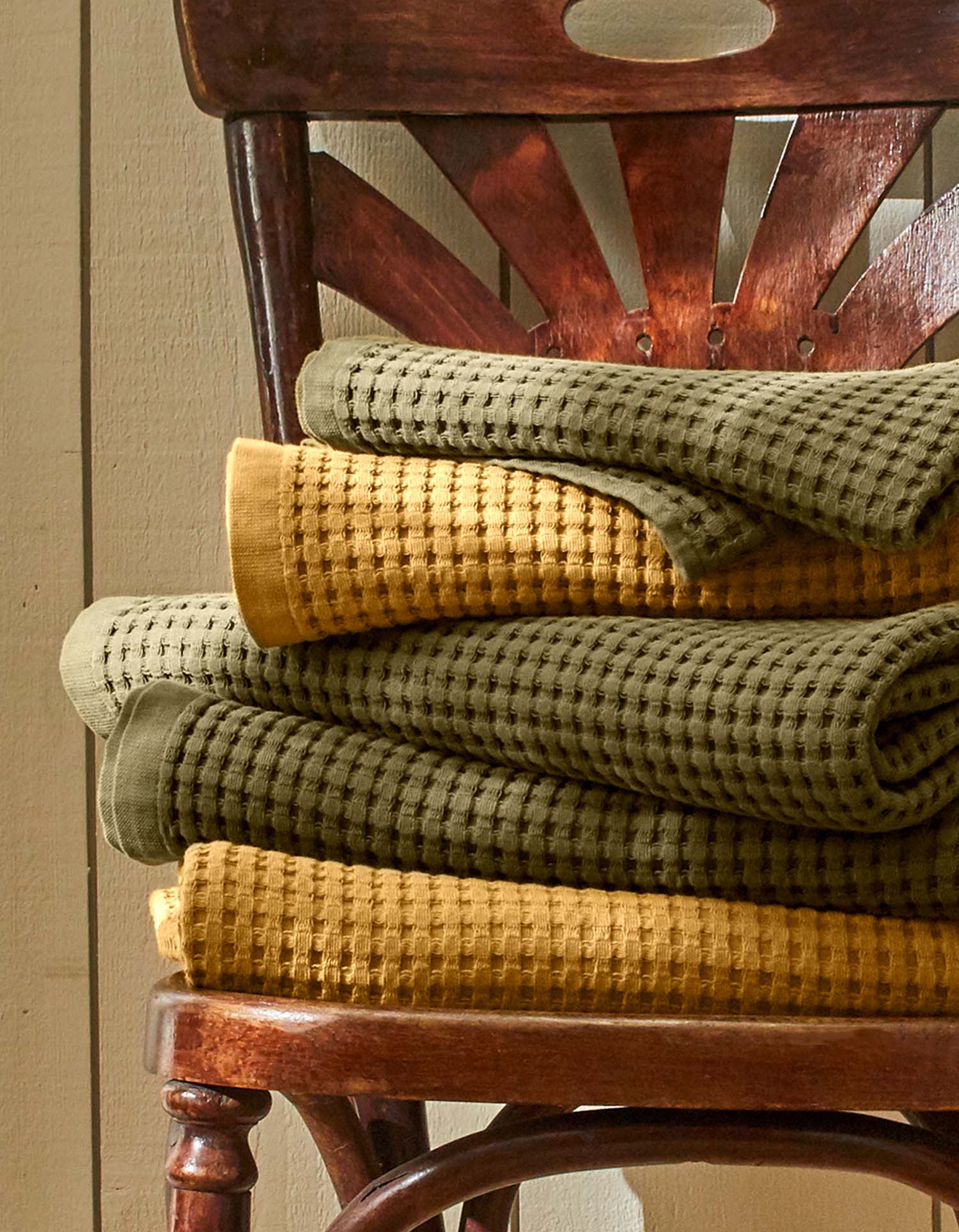 Serviette de toilette en coton nid d'abeille - Ocre