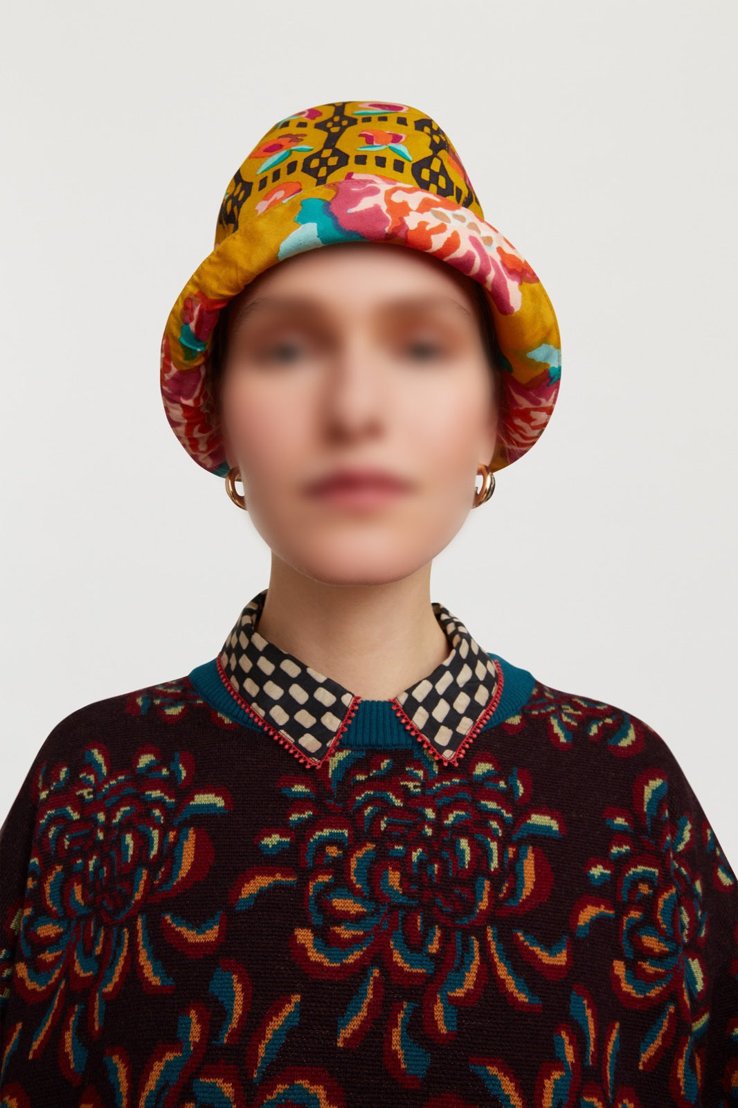 RECO PRIX : 22,5 // Horse Club Hat Kumasi Design Gold