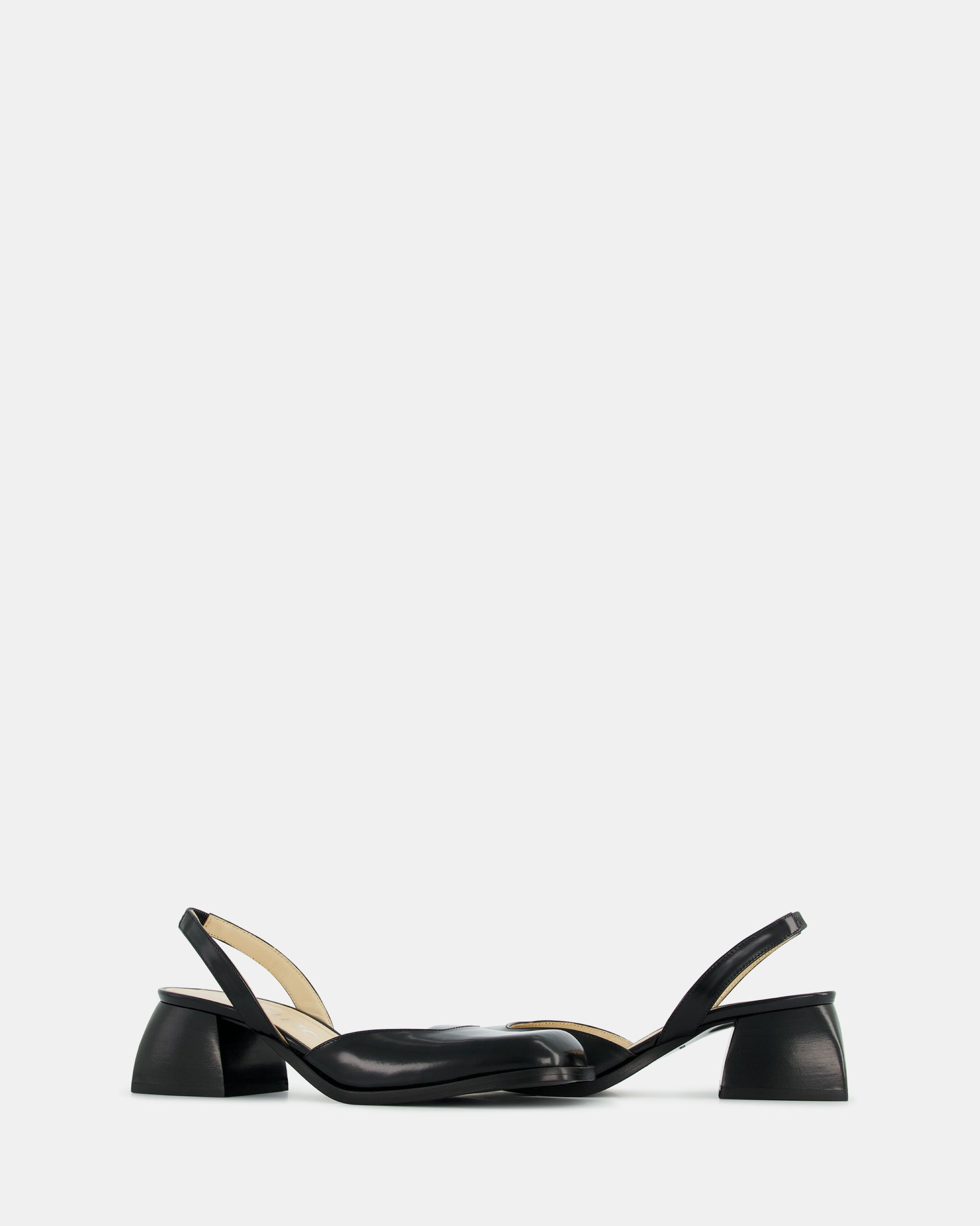 26 QTY NEW Bulla Jones 50 Black Glassed Black Glassed