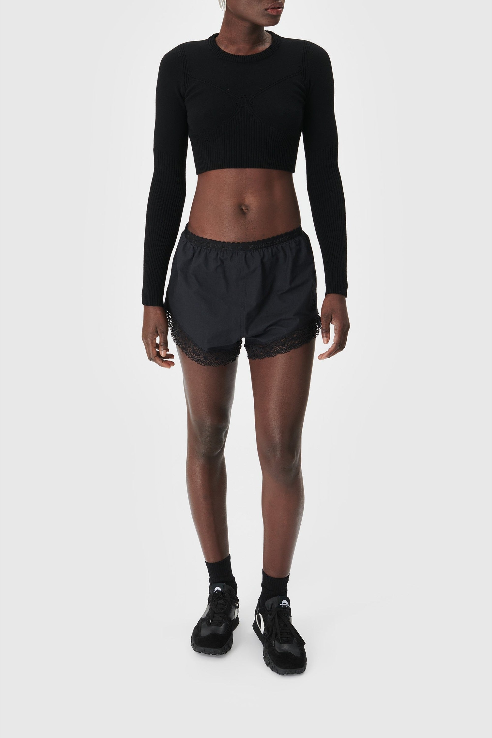 PRIX MARQUE : 120€_Black Top - Black