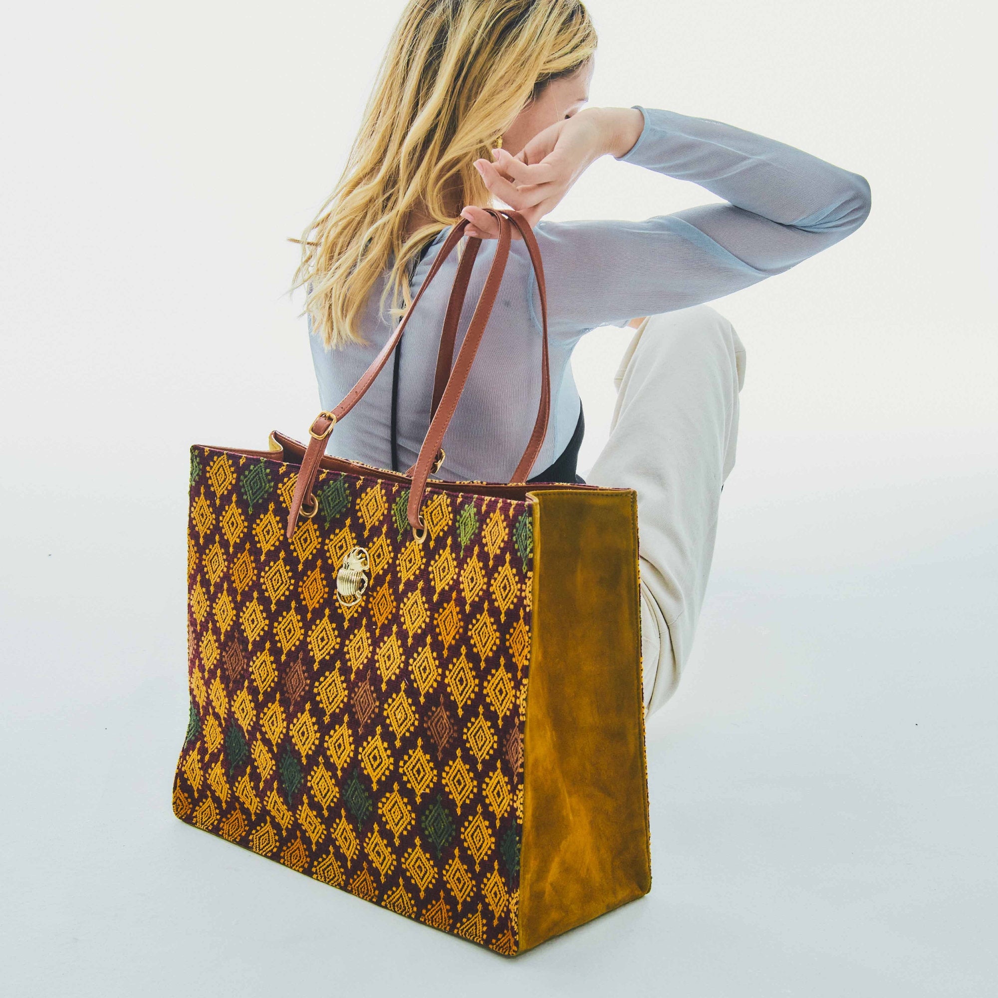 Grand cabas Archi en tissu sumba - Bordeaux & Moutarde