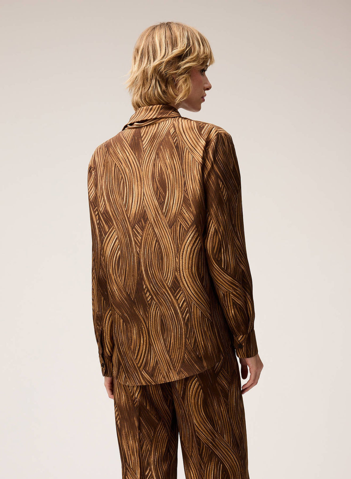 CAMEL PRINTED SILK SCARF DETAIL BLOUSE