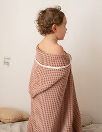 Cape de bain enfant en coton nid d'abeille - Vieux Rose