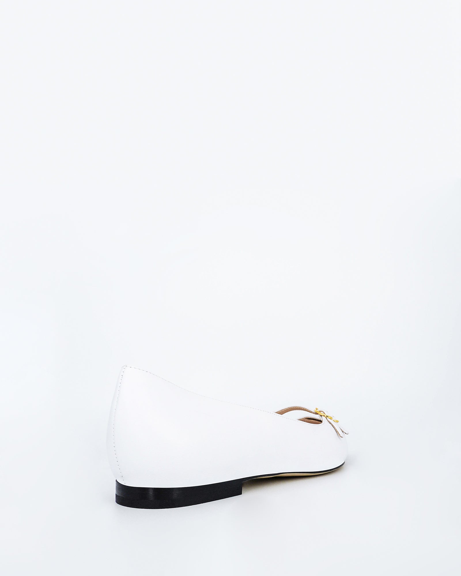CAROLINE FLAT