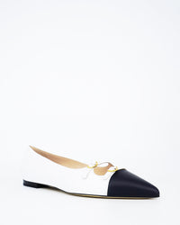 CAROLINE FLAT