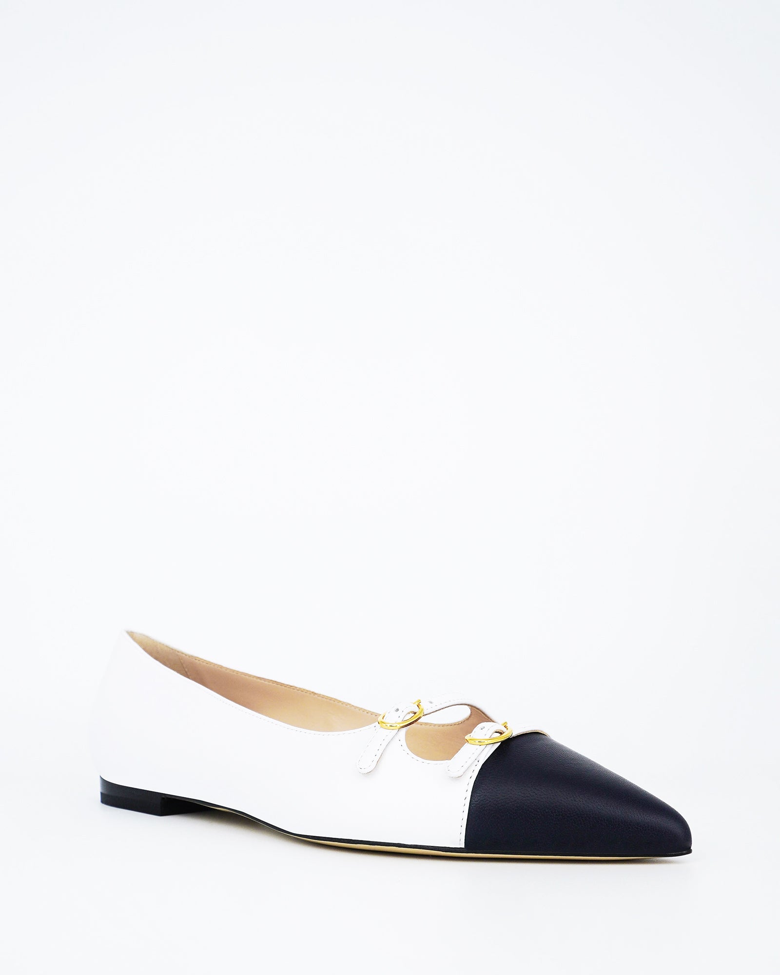 CAROLINE FLAT