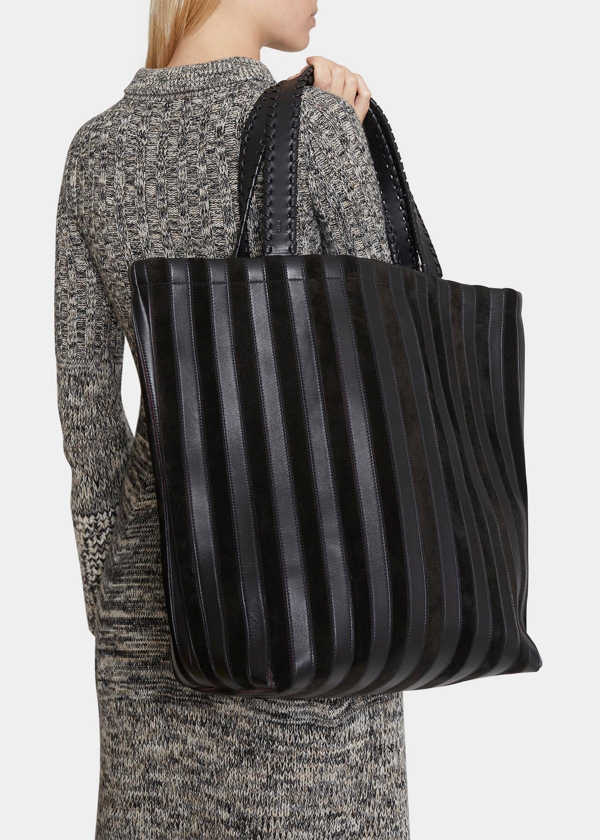 Black LARGE TOTE - Black