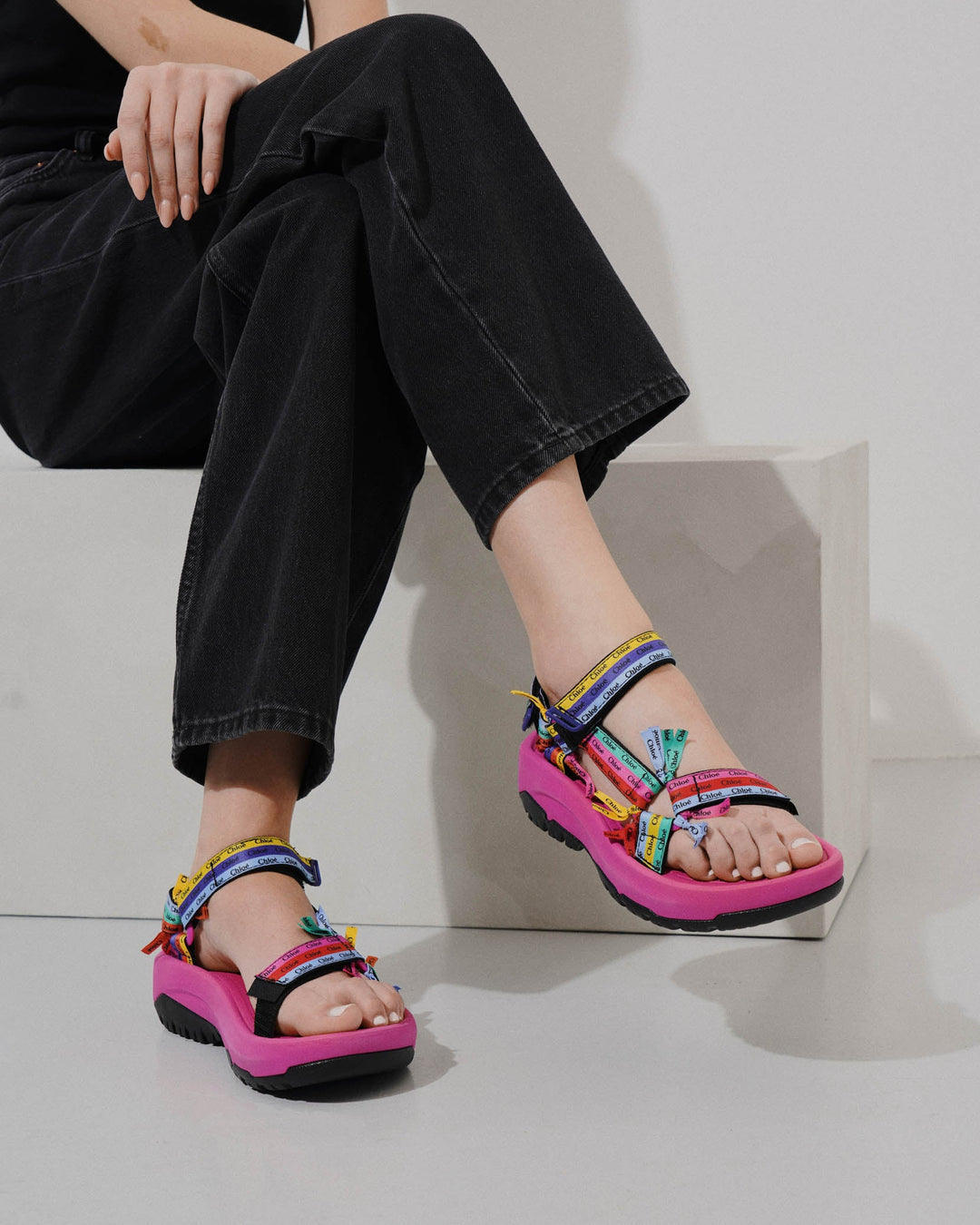 Multicolor Pink FLAT SAN - Multicolor Pink