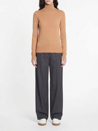 BASEPLUS_Tan Apricot F16 - Tan Apricot