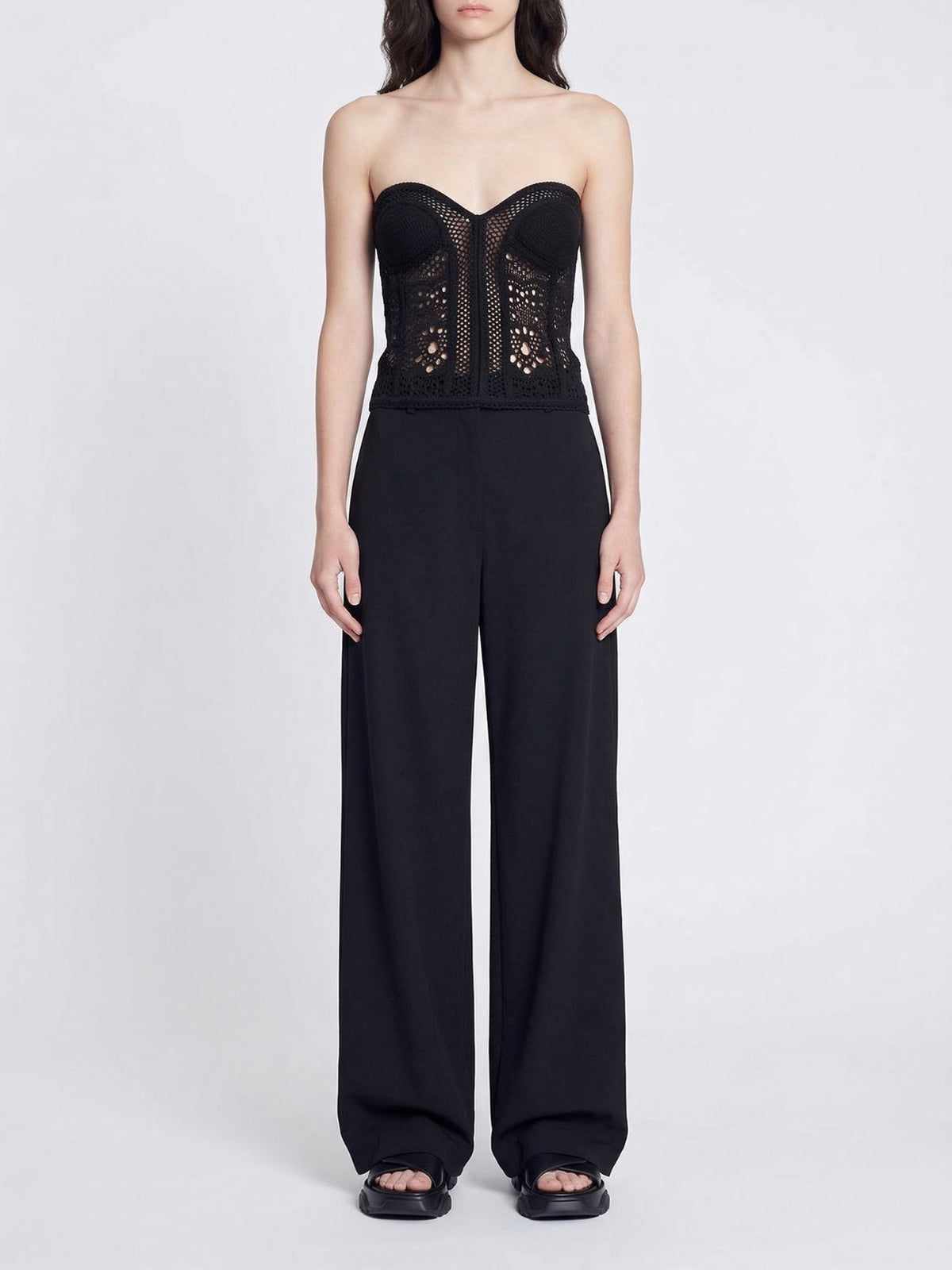 BASEPLUS_Black TOP - Black