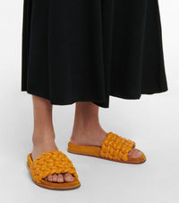 BASEPLUS_Saffron Orange SLIDES - Saffron Orange