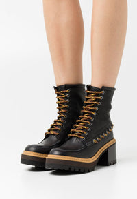 Black ANKLE BOOTS - Black