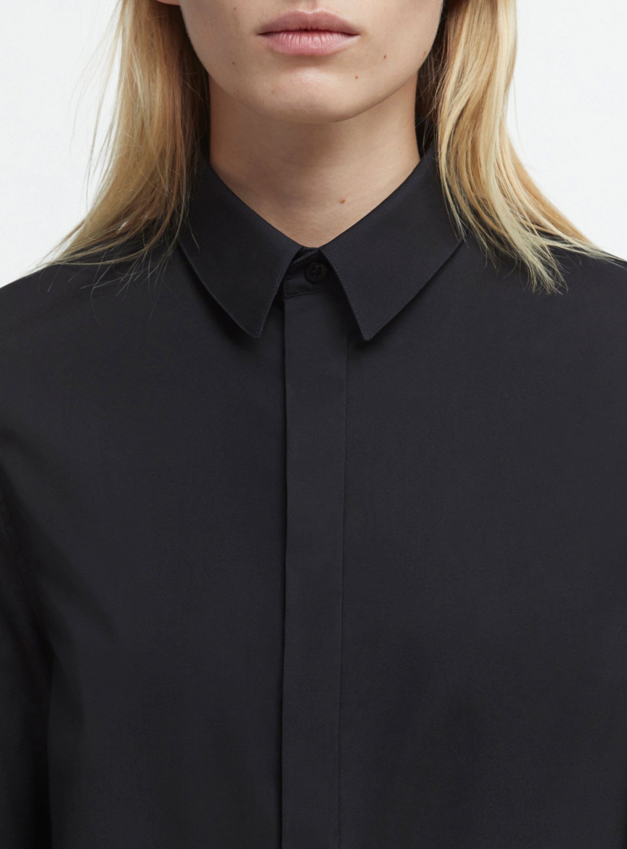 Classic Shirt - Black