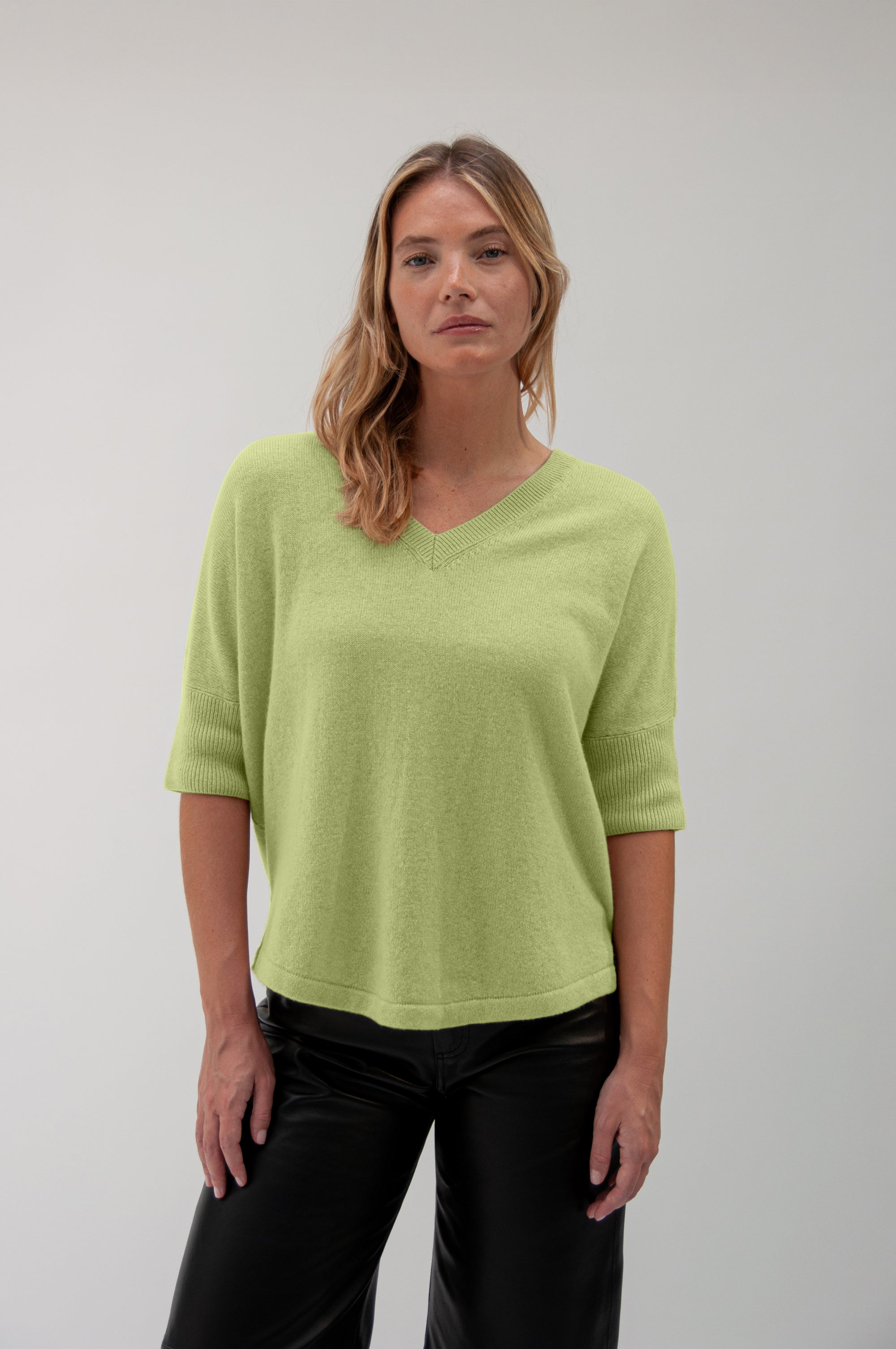 1 QTY NEW PULL COL V