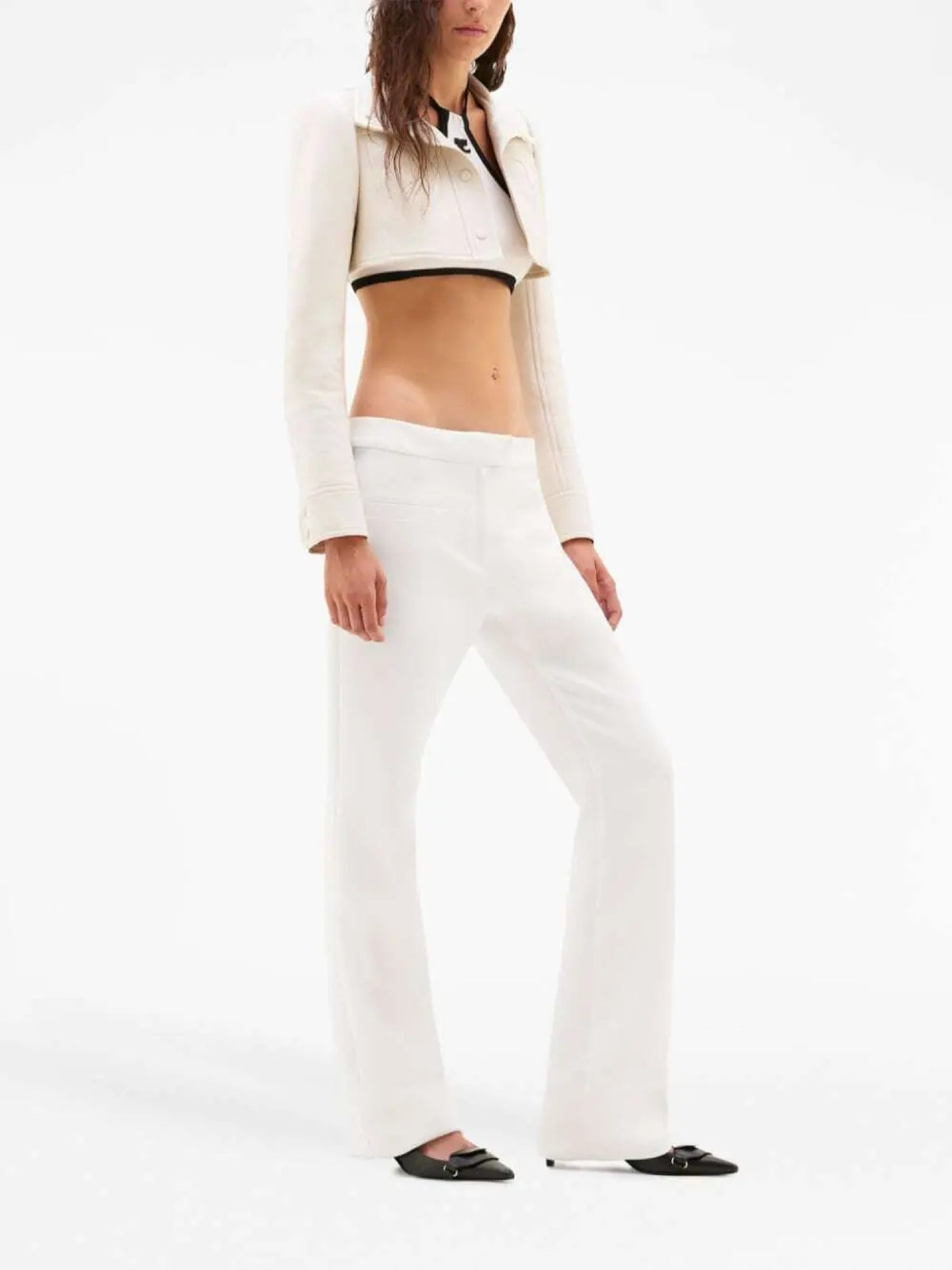 PRIX MARQUE : 150 / BLOUSON COURT ICONIQUE EN VINYLE-42