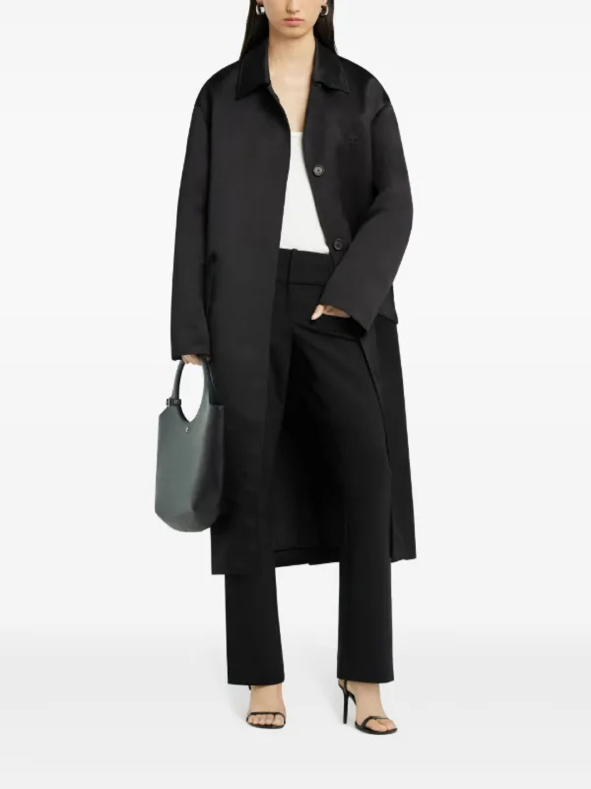 PRIX MARQUE : 600 / MANTEAU COCON SATIN