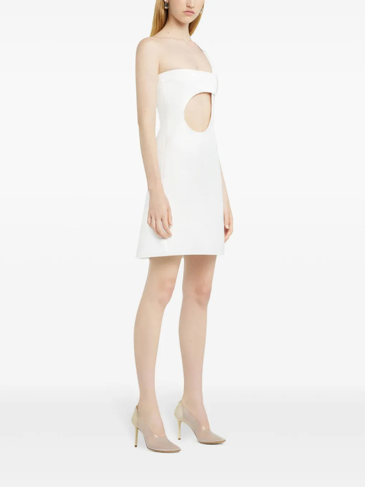 PRIX MARQUE : 250 / ROBE COURTE AJOURÉE EN SATIN