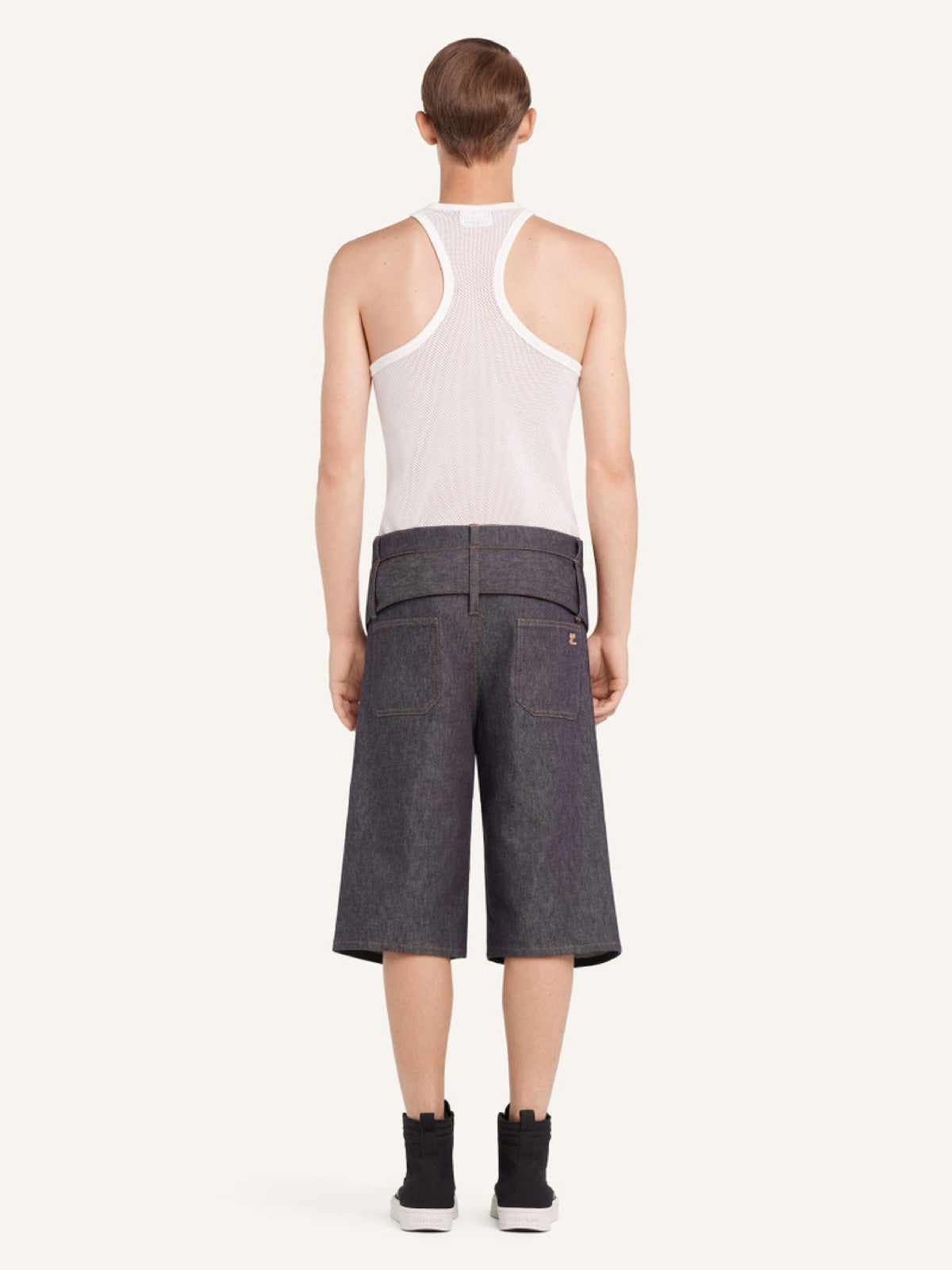 PRIX MARQUE : 130 / SHORT CEINTURÉ EN DENIM