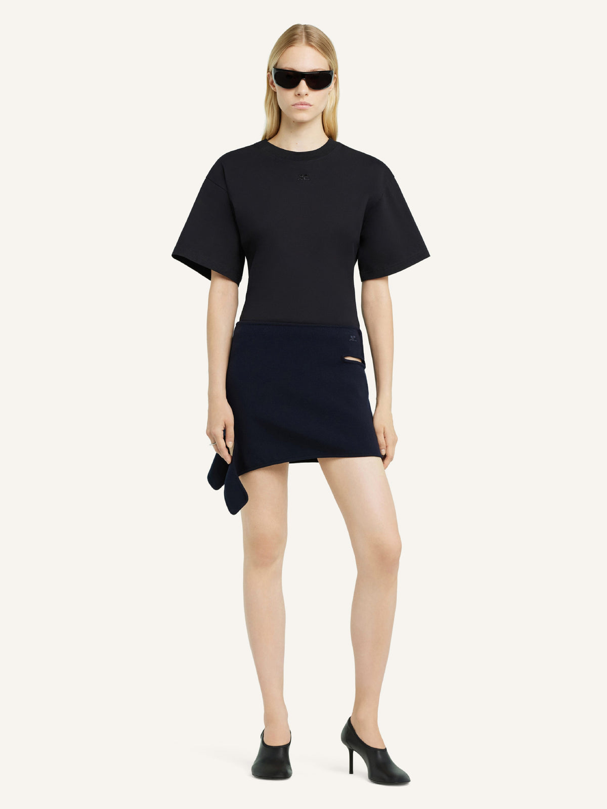 PRIX MARQUE : 150 / MINI JUPE LOOP EN MAILLE