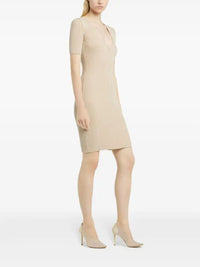 PRIX MARQUE : 150 / MINI ROBE CUT-OUT EN MAILLE