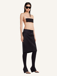 PRIX MARQUE : 250 / JUPE OBLIQUE EN SATIN