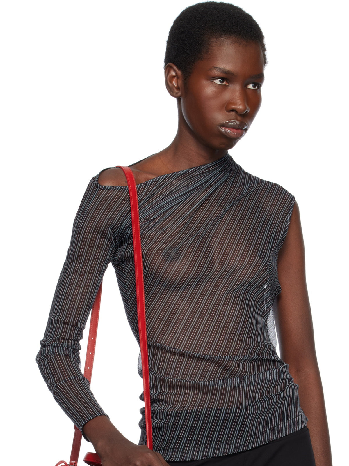 PRIX MARQUE : 280 / PANTALON INFINI EN SATIN