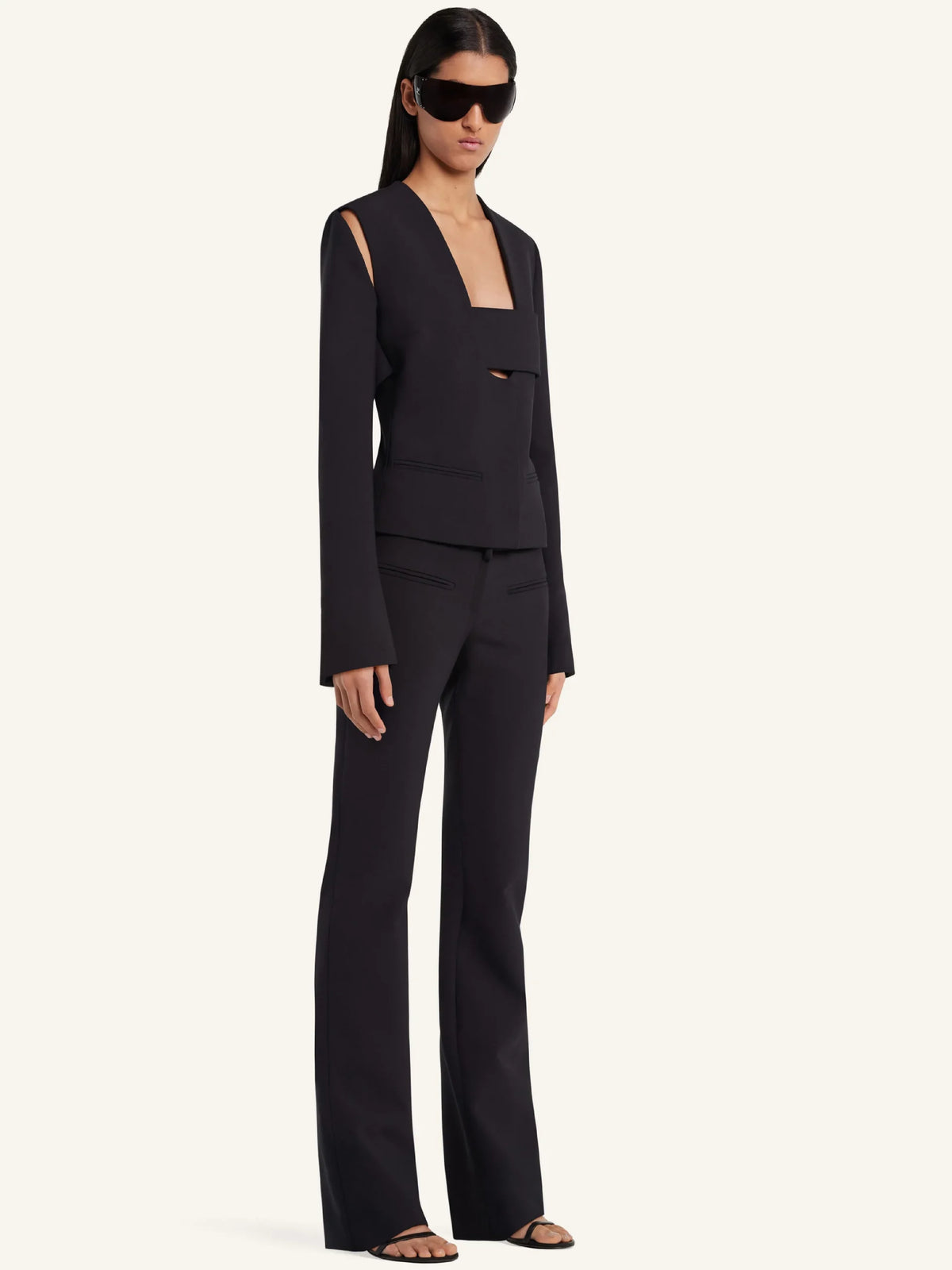 PRIX MARQUE : 450 / VESTE INFINI