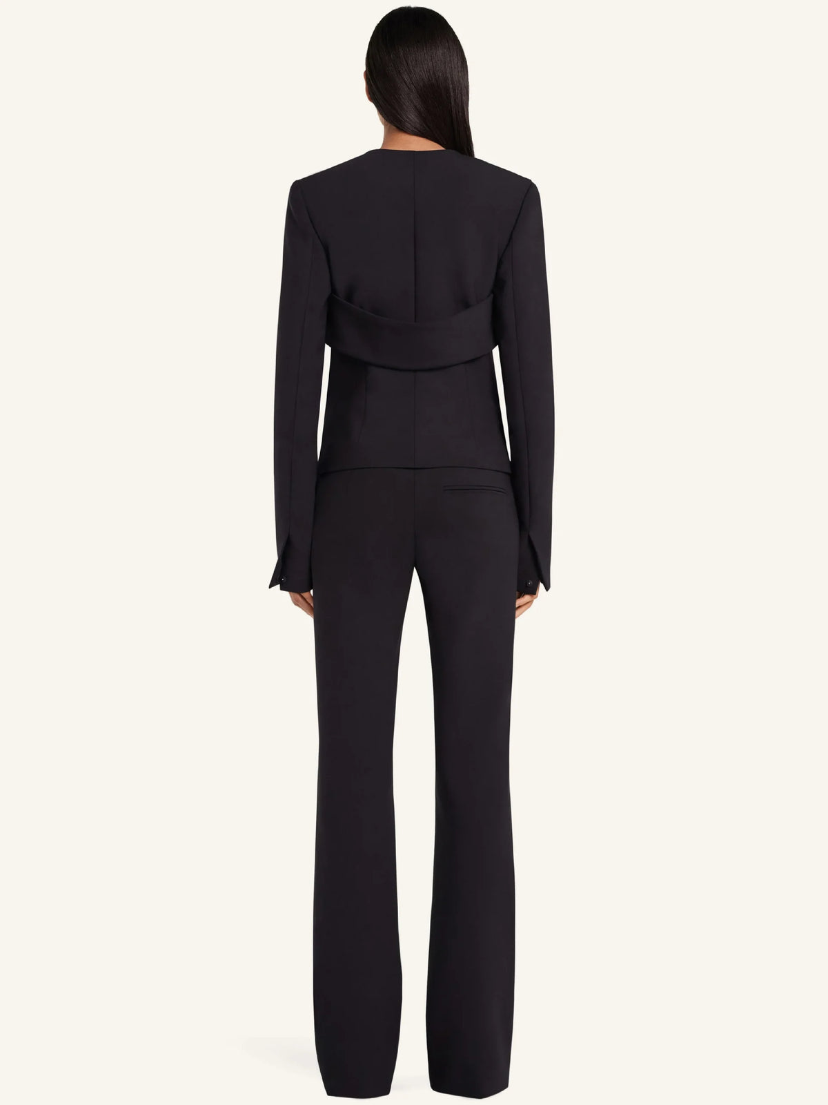 PRIX MARQUE : 450 / VESTE INFINI