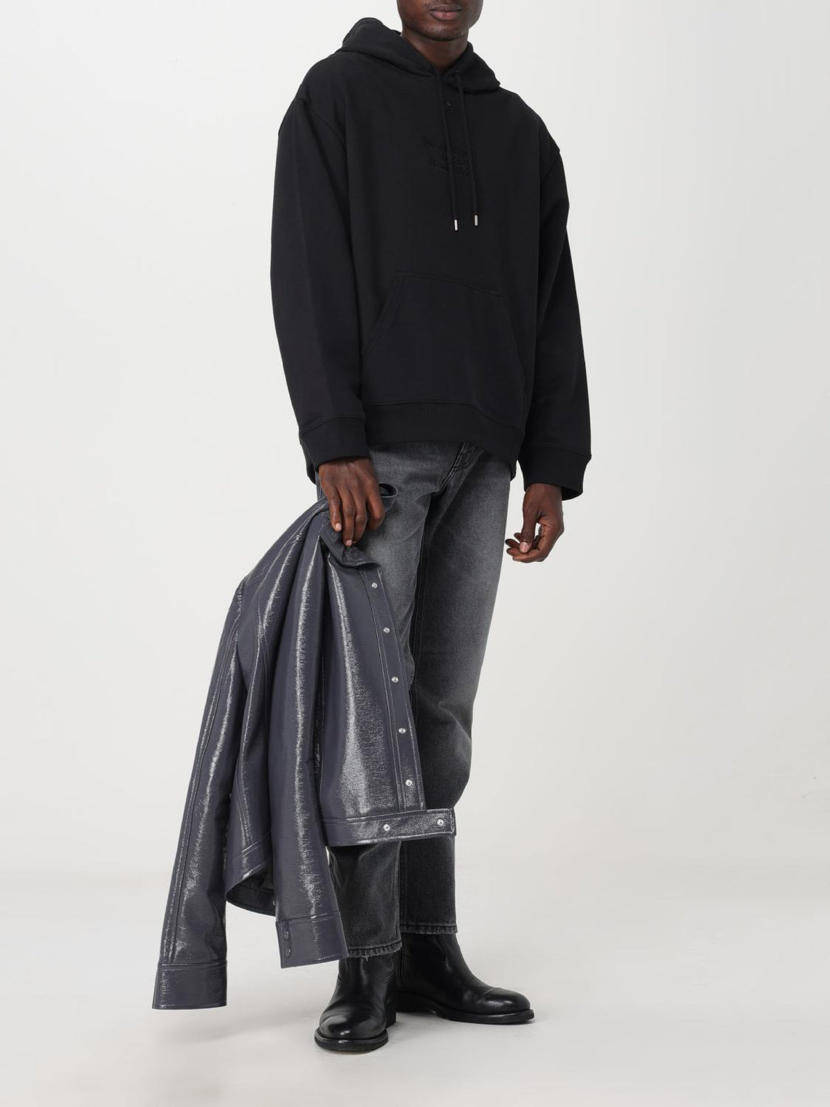 PRIX MARQUE : 120 / PANTALON 5 POCHES EN DENIM
