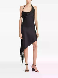 PRIX MARQUE : 390 / ROBE EN SATIN ASYMÉTRIQUE