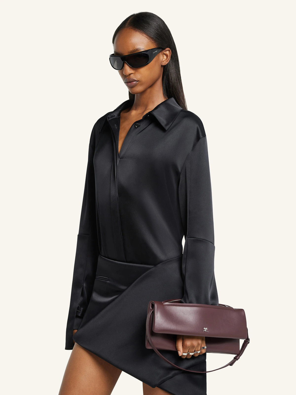 PRIX MARQUE : 150 / MINI JUPE FOLD EN SATIN