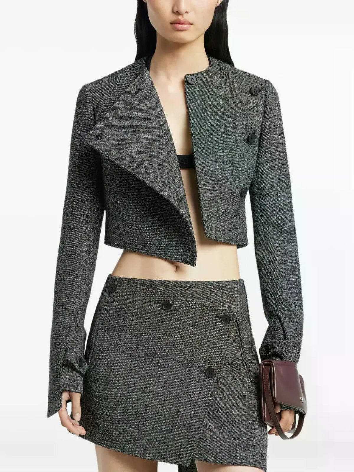 PRIX MARQUE : 450 / VESTE OBLIQUE EN LAINE CAVIAR