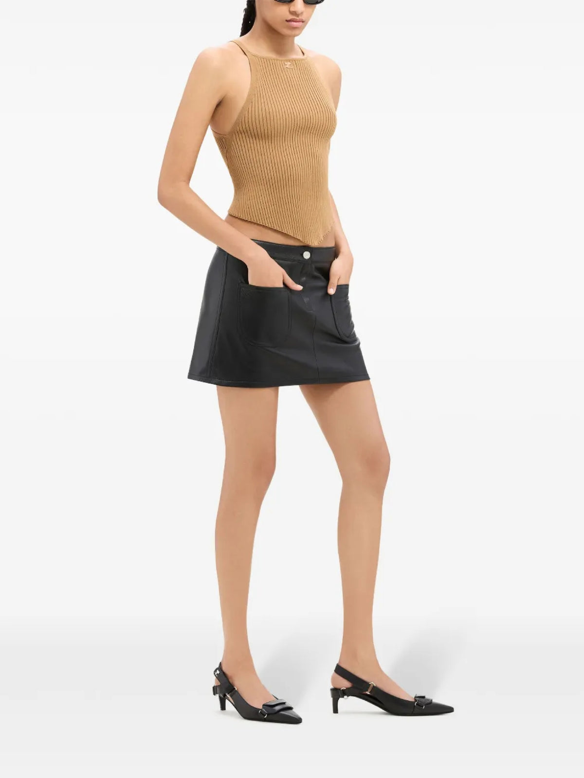 PRIX MARQUE : 300 / MINI JUPE VINTAGE 2 POCHES EN CUIR