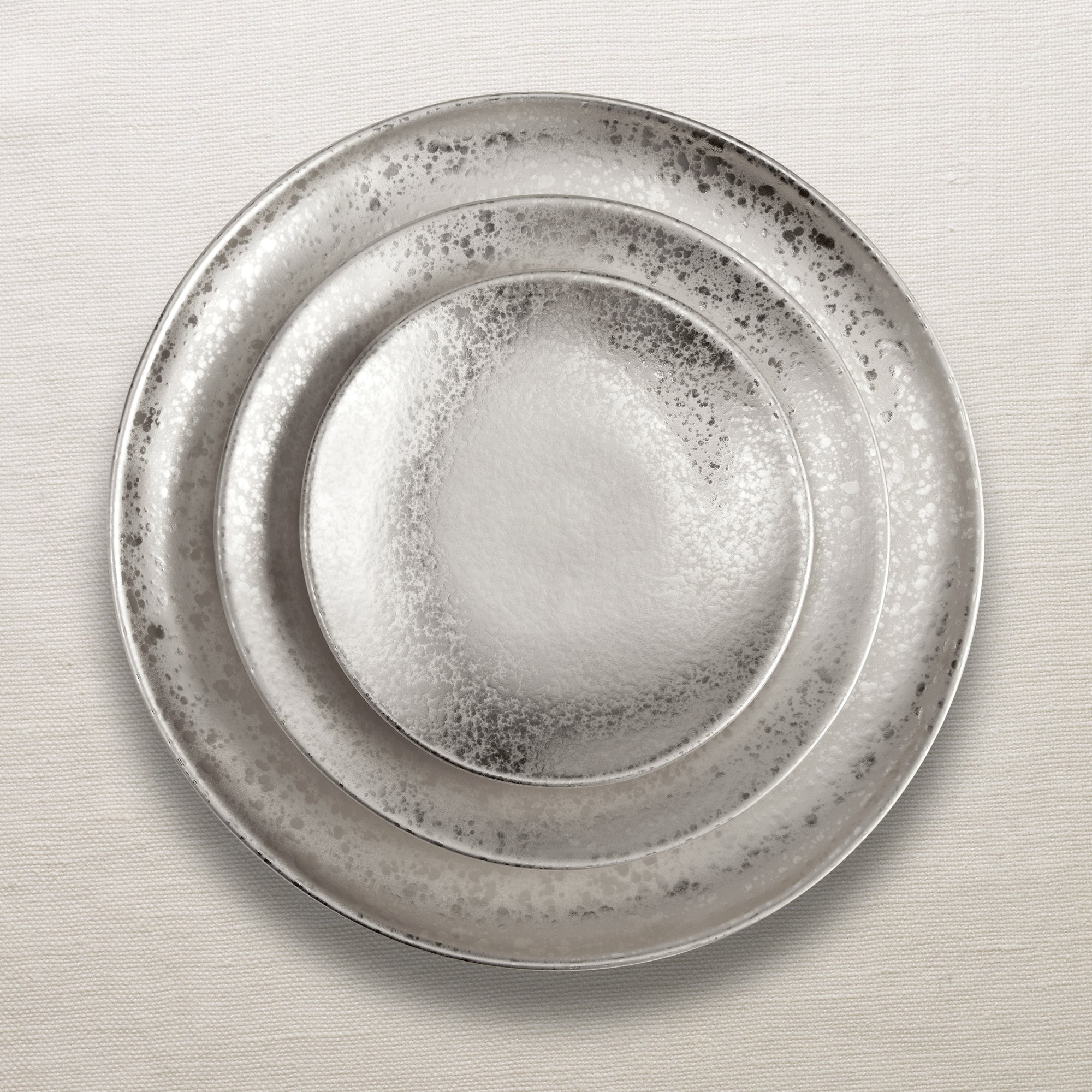 Assiette de présentation Alchimie en porcelaine - Platine